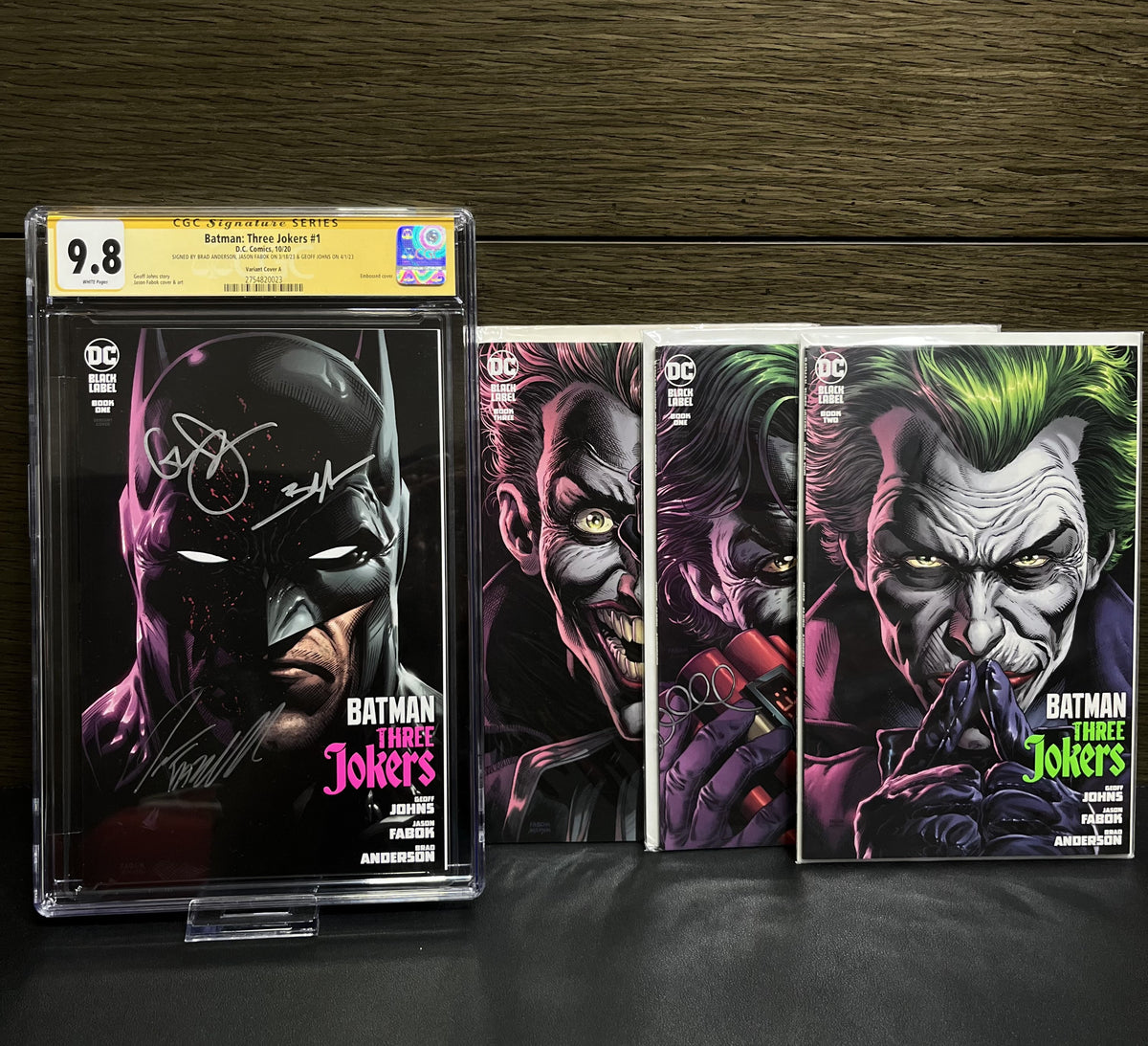 BATMAN : THREE JOKERS (1-3) (2020) + CGC 9.8 SIGNED VARIANT A COVER